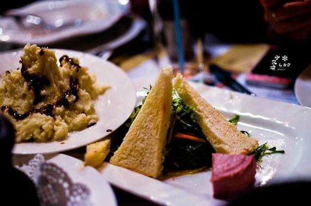 露西亚西餐厅(西十道街店)