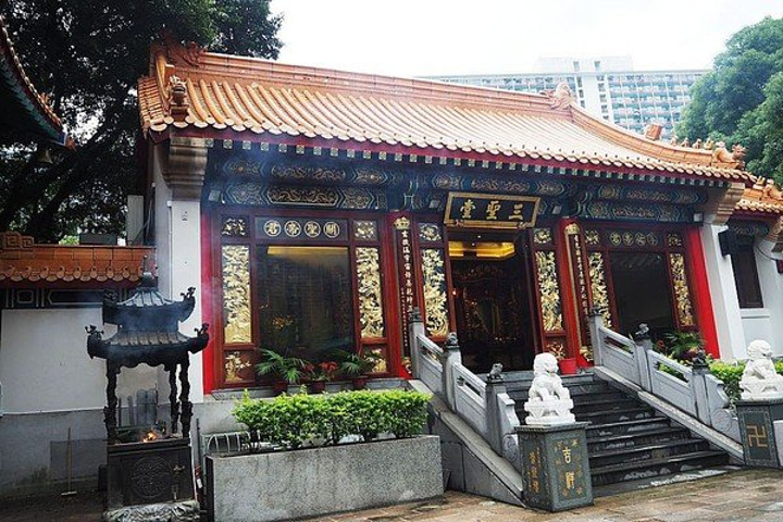 2017今天将游玩香港香火最旺的地方--黄._黄大