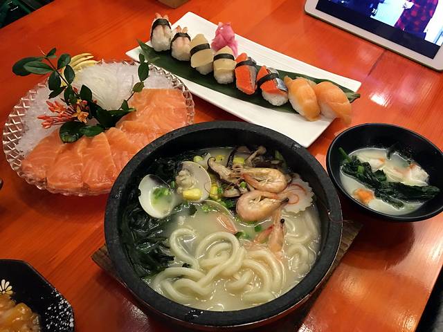 奥屿斯艺术料理 