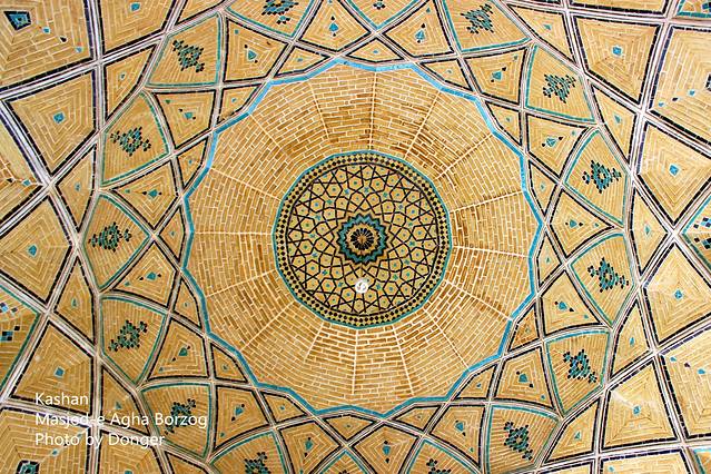 Masjed-e Agha Borzog清真寺