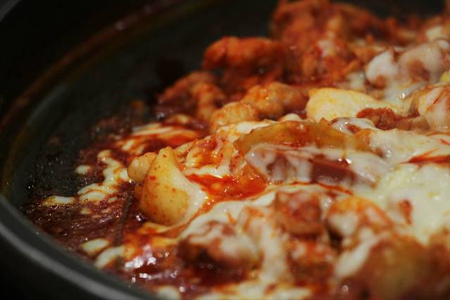 春川家铁板鸡荞麦面