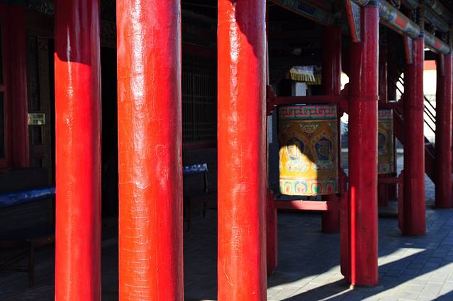 百灵庙抗日纪念碑