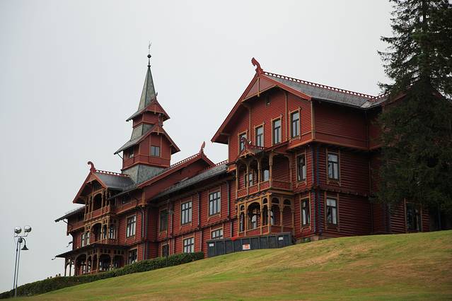 霍尔门科伦滑雪博物馆