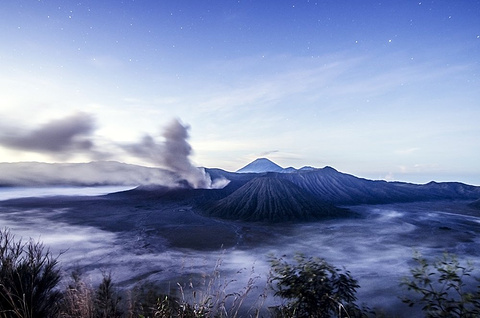 林贾尼火山旅游景点攻略图