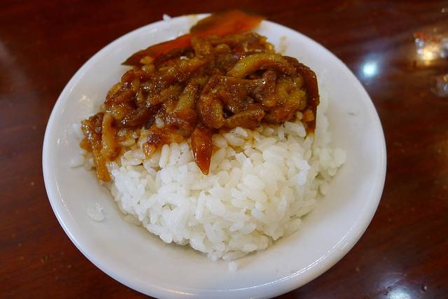 胡须张卤肉饭(内湖瑞光店)