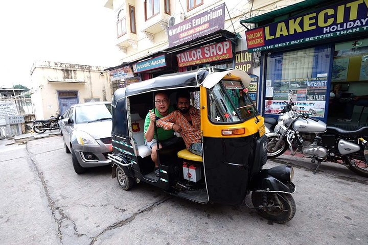 2024有人形容城市宫殿是乌代布尔一颗璀璨的明珠.体验一下印度特色:嘟