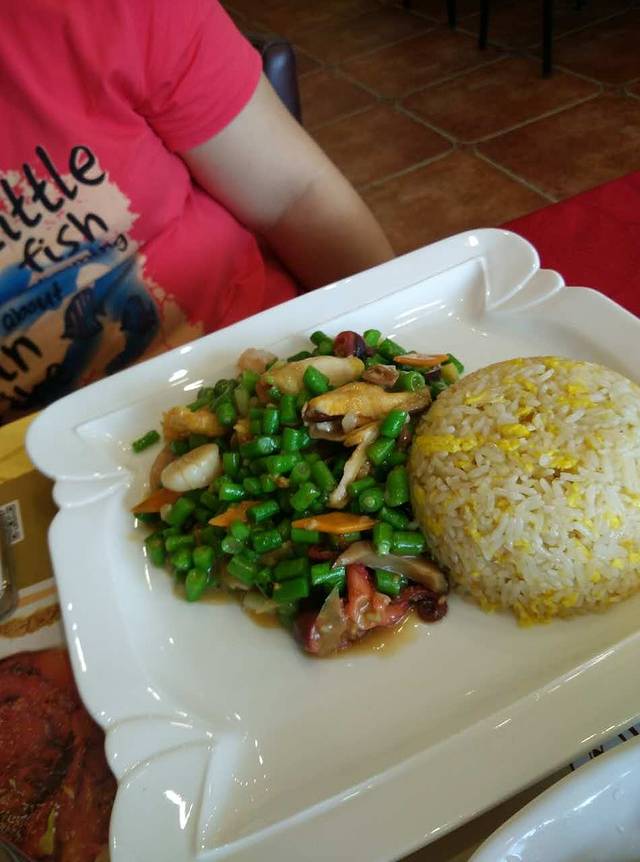 新怡威尼斯牛扒城(坦洲店)