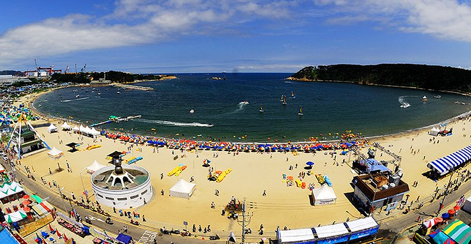 日山海水浴场图片