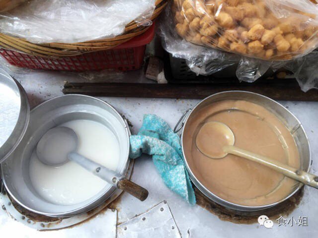 谢怀亮芝麻茶(体委综合楼文明小区店)