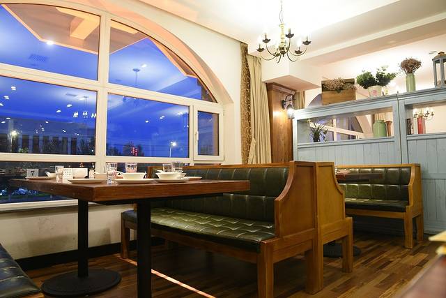 小桃源饭店(双台子店)