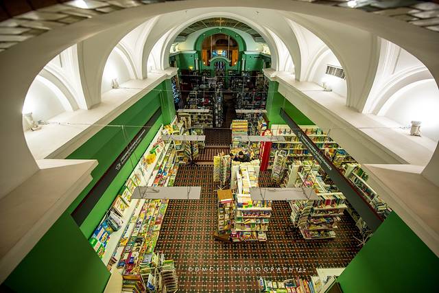 圣彼得堡图书大楼