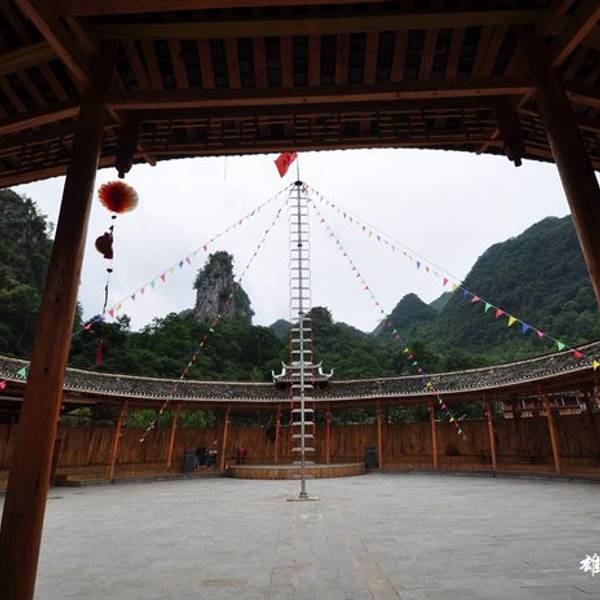 贵州安顺旅游景点_2018年安顺旅游收入(2)