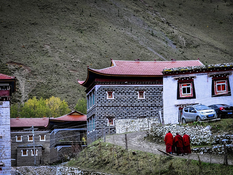 2019居里寺_旅游攻略_门票_地址_游记点评,康定旅游景点推荐 - 去哪儿