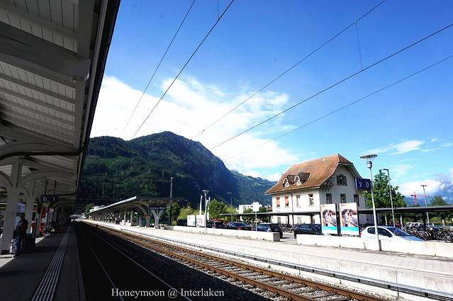 因特拉肯火车站