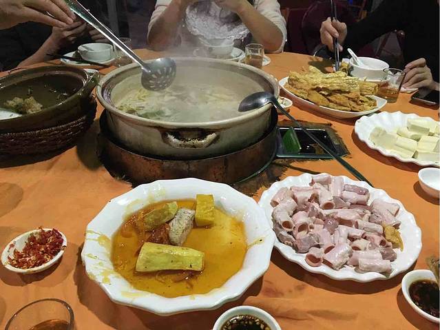 鑫记猪肚鸡(世纪新城店)