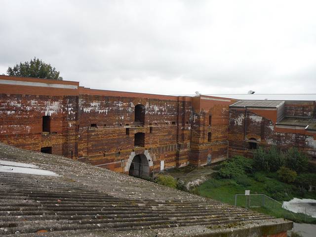 纳粹集结地档案中心