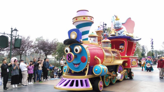 上海迪士尼乐园寻找童话世界