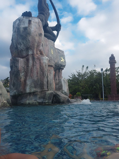 三亚夫妻10日游.面朝大海 拍了个婚纱照_三亚