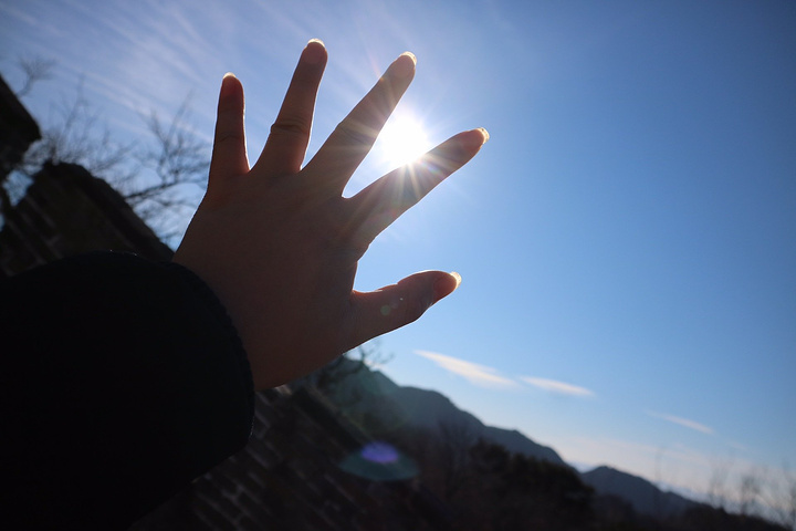 走快就走快想休息就休息想坐下晒会太阳就坐下晒会太阳去慕田峪长城还