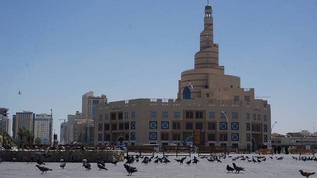 市中心购物广场