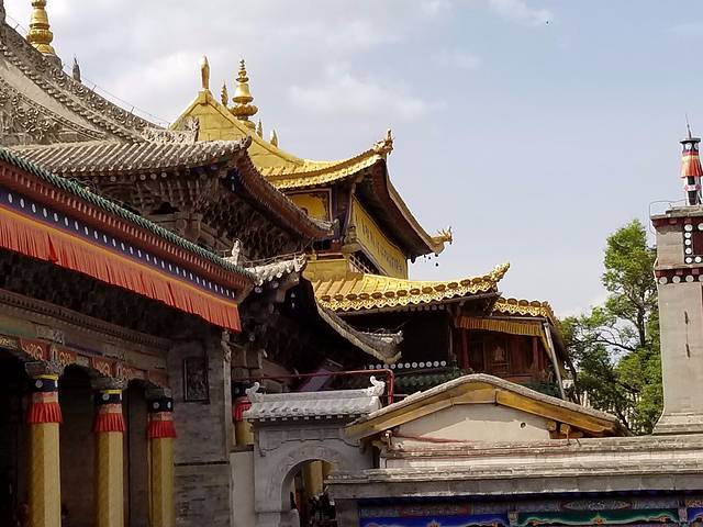 塔尔寺大金瓦殿