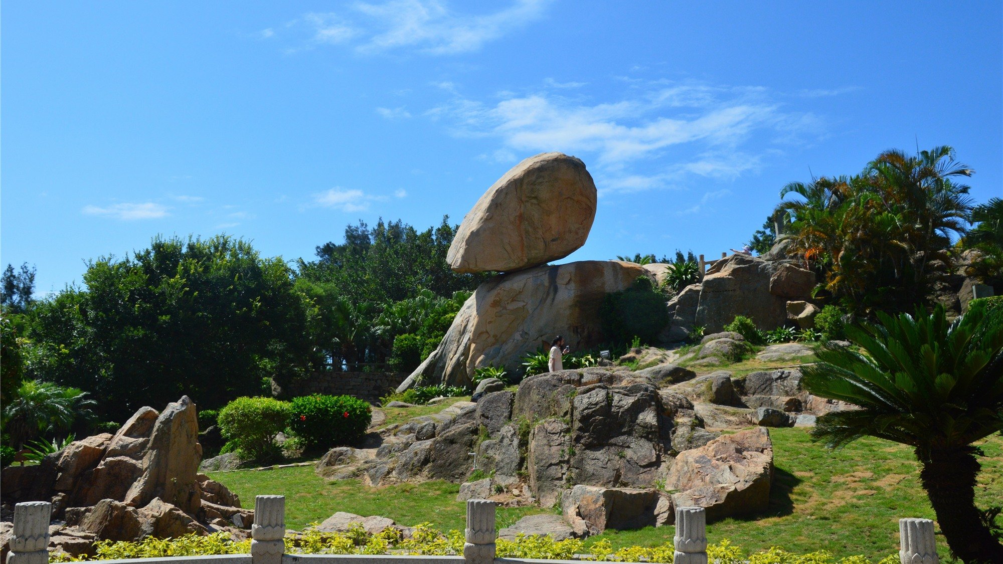 爱上东山岛醉在蓝天碧水之中