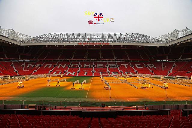 老特拉福德球场