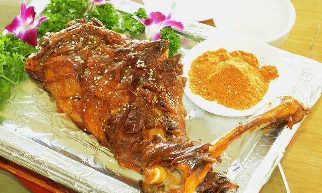 蒙古汗城旅游景区