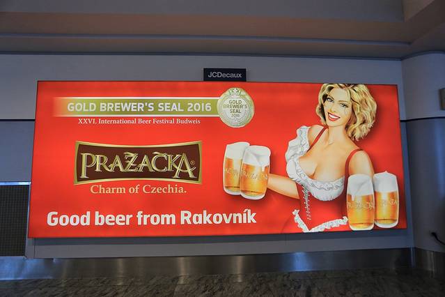 布拉格瓦茨拉夫·哈维尔国际机场