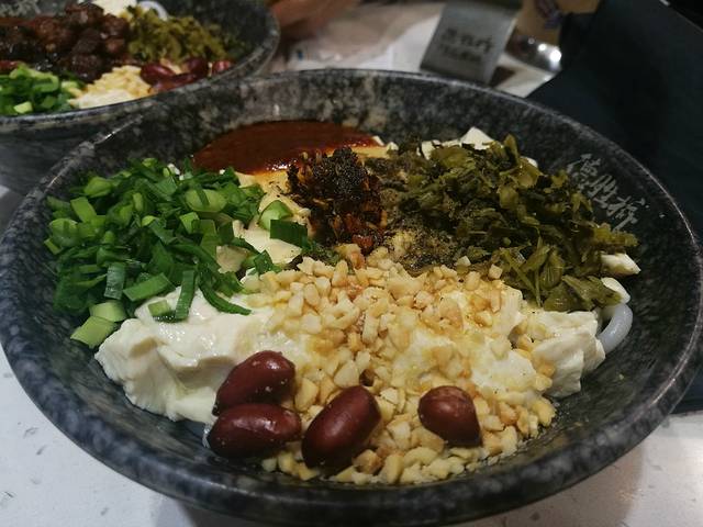 德胜桥豆花米线云南小吃博物馆(中汇店)