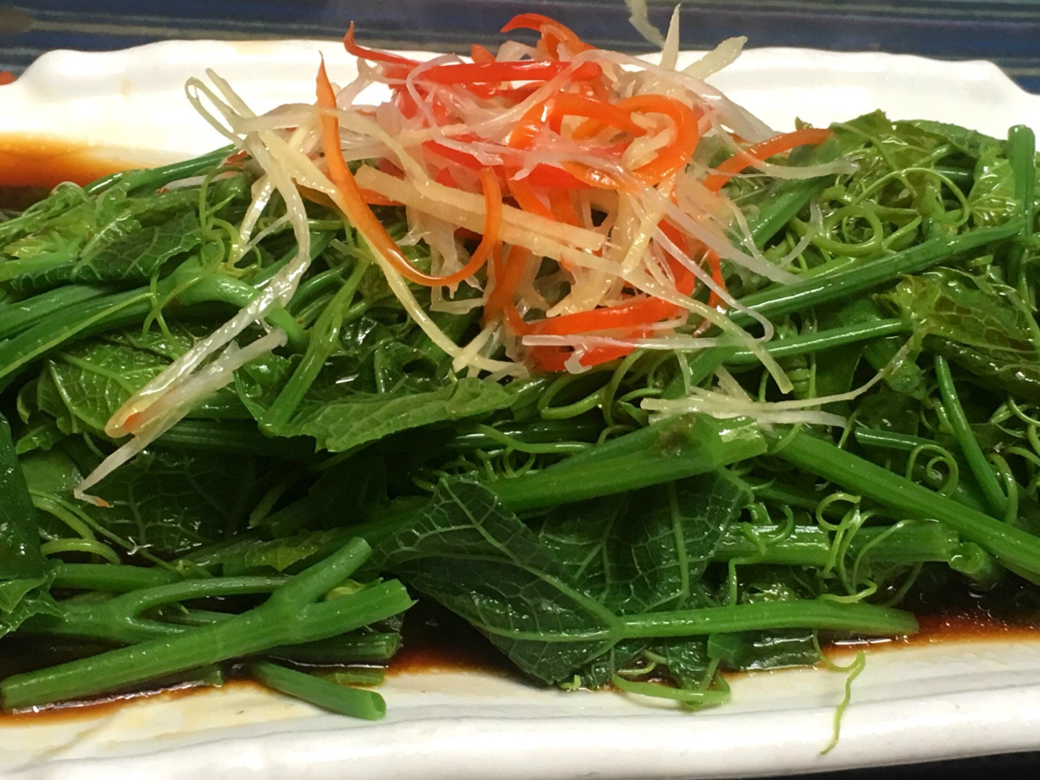 静静在这趟中爱上的炒瓜尖