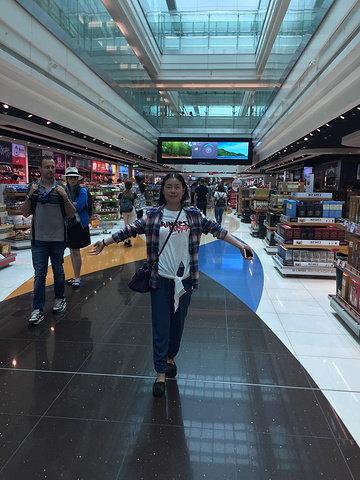 2019迪拜经济_2019年迪拜企业罚款将减半(2)