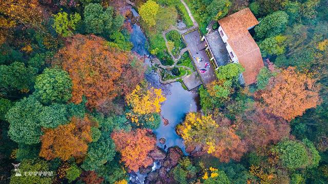 龙苍沟叠翠溪景区