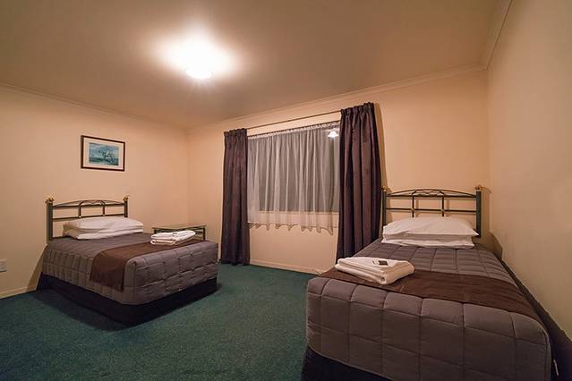 波里尼西亚温泉