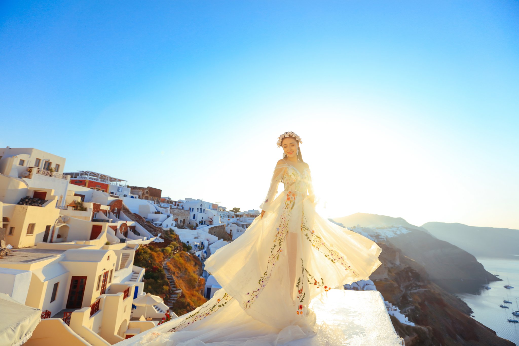 今天一整天的行程是婚纱拍摄,5月本身是希腊的小淡季,早晚的游客并不