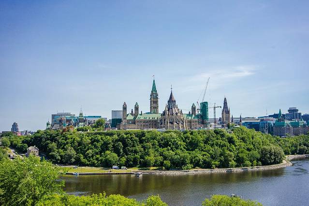 加拿大国家美术馆