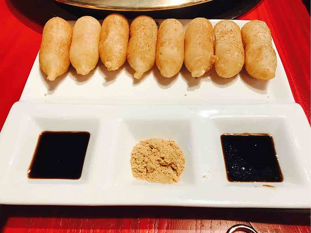 小龙翻大江文化火锅(宽窄店)