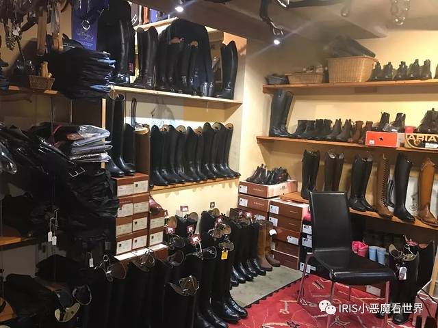 巴塞罗那罗卡购物村