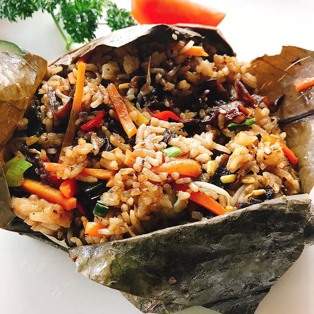 Pundi-Pundi Grill & Asian Cuisine