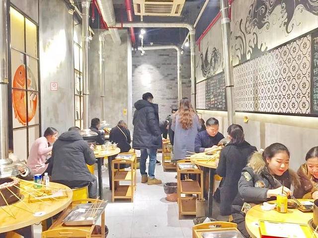 围炉小巷•炭烤活鳗•鲜切牛肉(教场店)