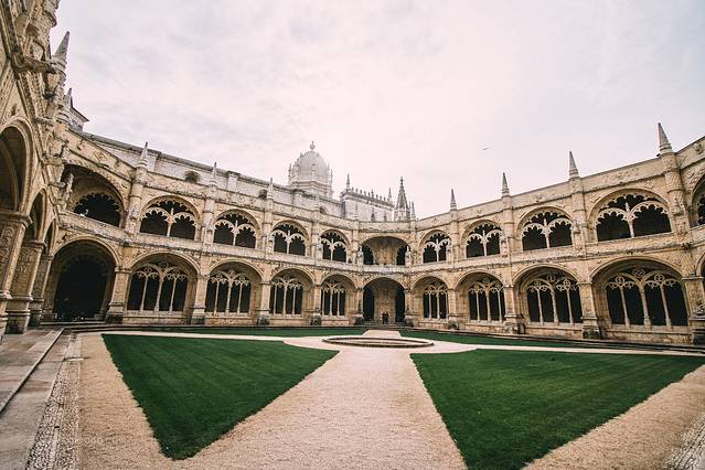 热罗尼姆斯大教堂