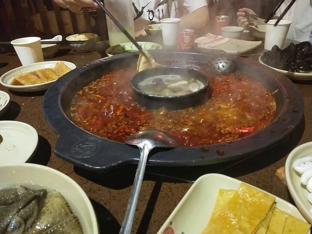 巴倒烫重庆陆派火锅(南山总店)