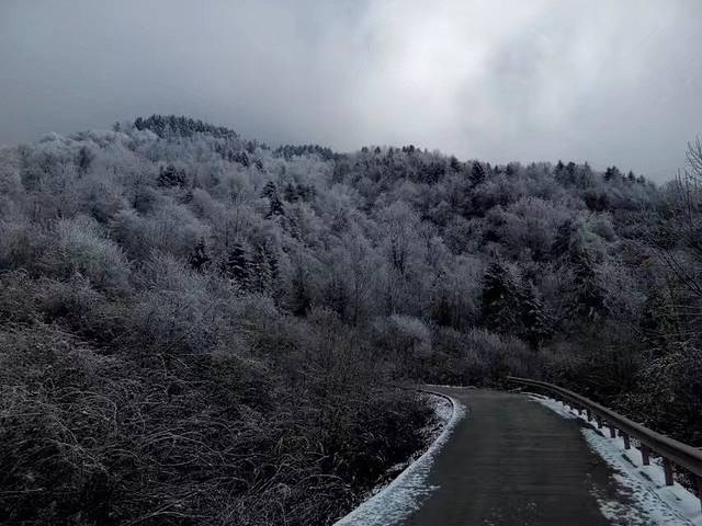 正河沟银龙峡谷