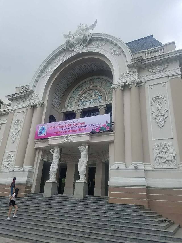 胡志明市大剧院