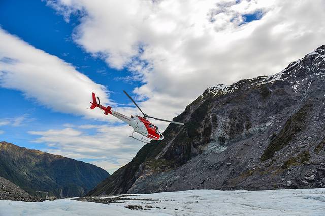 福克斯冰川小镇