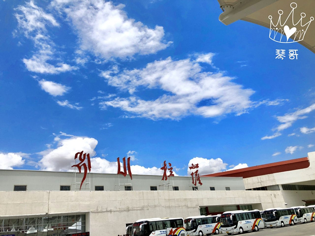 .住一晚,入夜之后氧气含量只有百分之三四十,任