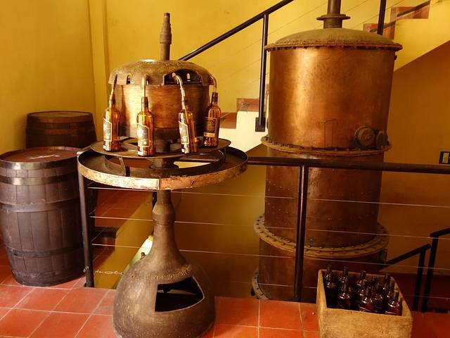 哈瓦那艺术品广场