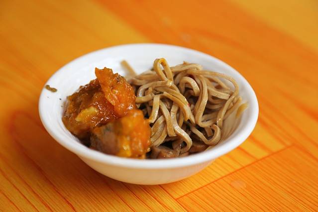 八卦岭何记卷粉