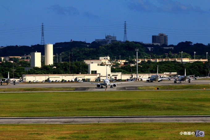嘉手纳空军基地是美国在远东地区最大的战略空军基地嘉手纳位于冲绳岛