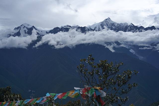 梅里雪山卡瓦博格峰